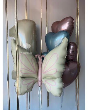 Большой набор шаров с цифрой и бабочкой