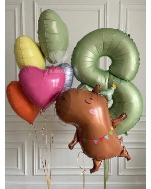 Воздушные шары с капибарой и цифрой