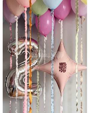 Набор шаров на волнистых лентах с цифрой и фигуркой