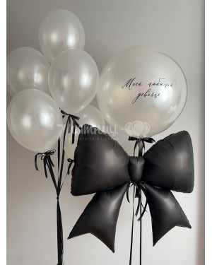 Элегантный набор шаров для девушки с черным бантом